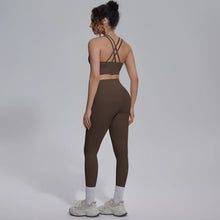 Load image into Gallery viewer, New Yoga Set for Woman Summer Gym Sports Running Bra Top Breathable Peach Buttocks Women Leggings Solid Color Yoga Set
