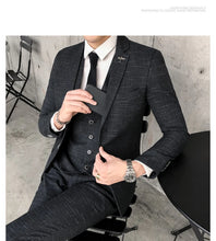 Load image into Gallery viewer, Refined Slim Wedding Suit Set
