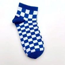 Load image into Gallery viewer, Unisex Korean Checkerboard Ankle Socks

