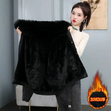 Load image into Gallery viewer, Coats Jean Jackets Women 2025 Winter Denim Jacket Designer Very Warm Latest Fashion High Quality Woman Coat Overcoat Cowgirl
