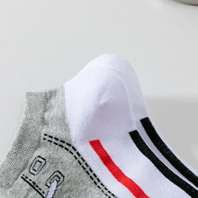 Load image into Gallery viewer, Lightweight Sport Sock Pack

