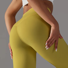 Load image into Gallery viewer, Yoga Leggings Women Fitness Leggings Running Cycling Pants Breathable Sports Leggings High Waist Summer Workout Gym Clothing
