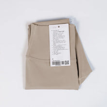 Load image into Gallery viewer, 2026 Yoga clothes with high elasticity, no awkward lines, cropped pants, quick drying, women's hip lifting, tight pants
