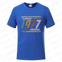 Load image into Gallery viewer, Vintage 1977 Classic Print Tee
