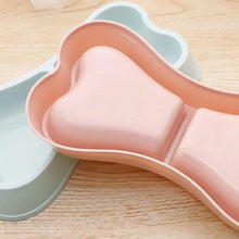 Load image into Gallery viewer, Bone Shaped 2-in-1 Feeding Set

