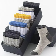 Load image into Gallery viewer, Essential Mid Calf Cotton Socks
