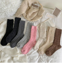 Load image into Gallery viewer, Japanese Wool Casual Socks
