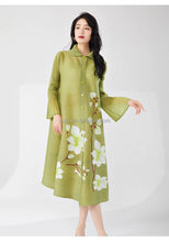 Load image into Gallery viewer, Elegant Pleated Loose Maxi Dress
