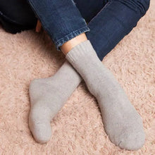 Load image into Gallery viewer, Ultra Warm Wool Winter Socks
