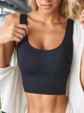 Load image into Gallery viewer, Breathable Sports Bra  Crop Tops for Women Seamless Wire Free Comfortable Sexy Padded Support Yoga Workout Sports Cropped Tops
