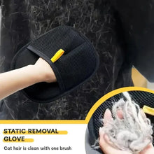 Load image into Gallery viewer, Static Pet Hair Removal Gloves - Grooming &amp; Deshedding Gloves for Dogs Cats - Works on Sofa Carpet Clothes - Multi-Surface Brush
