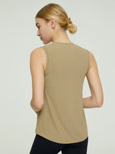 Load image into Gallery viewer, 2026 New Style Yoga Set - Backless Women's High-Class Loose Outerwear with Hooded Blouse - Professional Pilates Training Clothin
