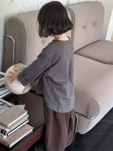Load image into Gallery viewer, Kids Solid Long Sleeve Tee
