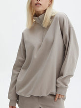 Load image into Gallery viewer, Velvet Zip Sweatshirt Shorts Set
