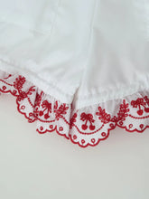 Load image into Gallery viewer, Women's Embroidered Shorts Summer New Elastic Waist With Pockets Lace-up Shorts Fashion Casual Female Shorts
