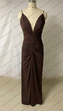 Load image into Gallery viewer, Elegant Evening Dress Pleated Straight Prom Dresses Sleeveless V-Neck Party Cocktail Gowns Wedding Guest Dress 2026 Customized
