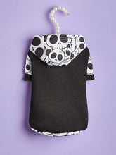 Load image into Gallery viewer, Halloween Print Pet Hoodie Sweatshirt
