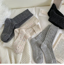 Load image into Gallery viewer, Japanese Wool Casual Socks
