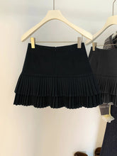 Load image into Gallery viewer, Vintage High Waist Pleated Mini

