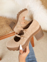 Load image into Gallery viewer, Women Square Heel Mary Jane Pumps
