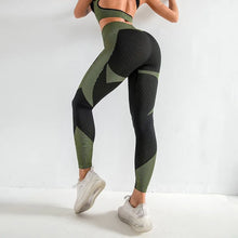 Load image into Gallery viewer, High-Waisted Leggings for Women, Perfect for Yoga and Fitness, Seamless and Peach-Bum Design
