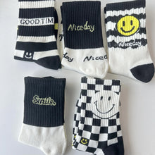 Load image into Gallery viewer, Smiley Couple Sport Sock Pack
