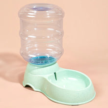 Load image into Gallery viewer, Cat and Dog Feeders Pet Water Dispensers Large Water Storage Capacity Dispensers Pet Automatic Water Dispensers Anti Knock
