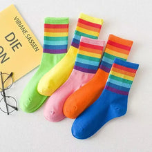 Load image into Gallery viewer, Colorful Stripe Casual Socks
