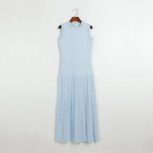 Load image into Gallery viewer, Elegant Knitted Pleated Maxi Dress
