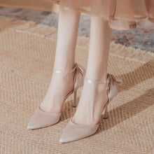 Load image into Gallery viewer, Pearl Strap Wedding High Heels
