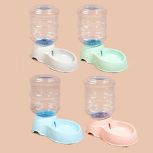 Load image into Gallery viewer, Cat and Dog Feeders Pet Water Dispensers Large Water Storage Capacity Dispensers Pet Automatic Water Dispensers Anti Knock
