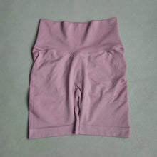 Load image into Gallery viewer, Yoga Shorts Women Sports Shorts Seamless Gym Workout Shorts High Waist Push Up Fitness Sports Shorts Cycling Shorts
