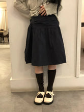 Load image into Gallery viewer, Chic Korean Style  Skirt for Young Women Spring Autumn Winter Seasonal Fashionable Inner Wear Casual Versatile Skirt
