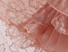 Load image into Gallery viewer, Trailing Princess Party Girls Dress
