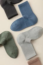 Load image into Gallery viewer, Men Socks Natural Ramie-cotton Soft Socks Breathable with Antibacterial Deodorizing
