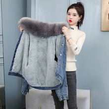 Load image into Gallery viewer, Coats Jean Jackets Women 2025 Winter Denim Jacket Designer Very Warm Latest Fashion High Quality Woman Coat Overcoat Cowgirl
