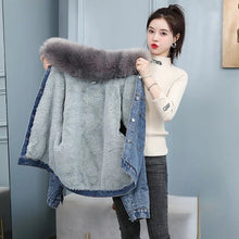 Load image into Gallery viewer, Coats Jean Jackets Women 2025 Winter Denim Jacket Designer Very Warm Latest Fashion High Quality Woman Coat Overcoat Cowgirl
