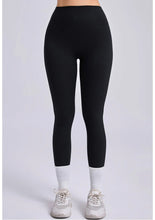 Load image into Gallery viewer, Gym Leggings Women Yoga Pants Sexy High Waist Booty Lifting Leggings Pants Women Sports Clothing Fitness Wear Sports Leggings
