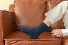 Load image into Gallery viewer, Modern Men's Breathable Cotton Socks

