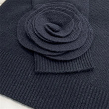 Load image into Gallery viewer, Slim Wool Knit Pullover Sweater
