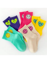 Load image into Gallery viewer, Smiley Kids Mid Calf Socks
