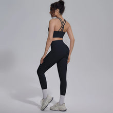 Load image into Gallery viewer, New Yoga Set for Woman Summer Gym Sports Running Bra Top Breathable Peach Buttocks Women Leggings Solid Color Yoga Set
