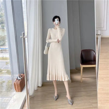 Load image into Gallery viewer, Elegant Knit Flounce Midi Dress
