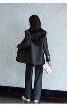 Load image into Gallery viewer, Elegant Peaked Lapel Suit Set
