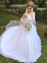 Load image into Gallery viewer, Vestido De Noiva Renda Wedding Dress 2022 Robe Mariage Sexy Bohemian Long Sleeve Wedding Dresses Bride Dress Casamento
