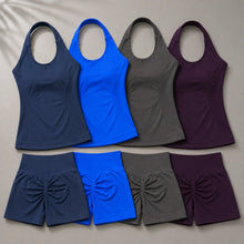 Load image into Gallery viewer, Women Seamless Yoga Set Halter Sports Bra Scrunch Butt Shorts 2 Piece Gym Workout Fitness Activewear High Waist Athletic Outfit
