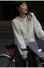 Load image into Gallery viewer, Minimal Knit Sweater Vest Women
