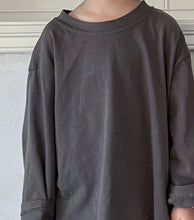 Load image into Gallery viewer, Kids Solid Long Sleeve Tee
