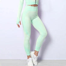 Load image into Gallery viewer, High-Waisted Leggings for Women, Perfect for Yoga and Fitness, Seamless and Peach-Bum Design
