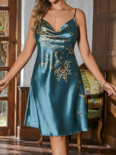 Load image into Gallery viewer, Women Floral Print Nightdress Light and Blooming Elegant yet Sweet Let You Feel the Romantic Atmosphere Even in Your Dreams
